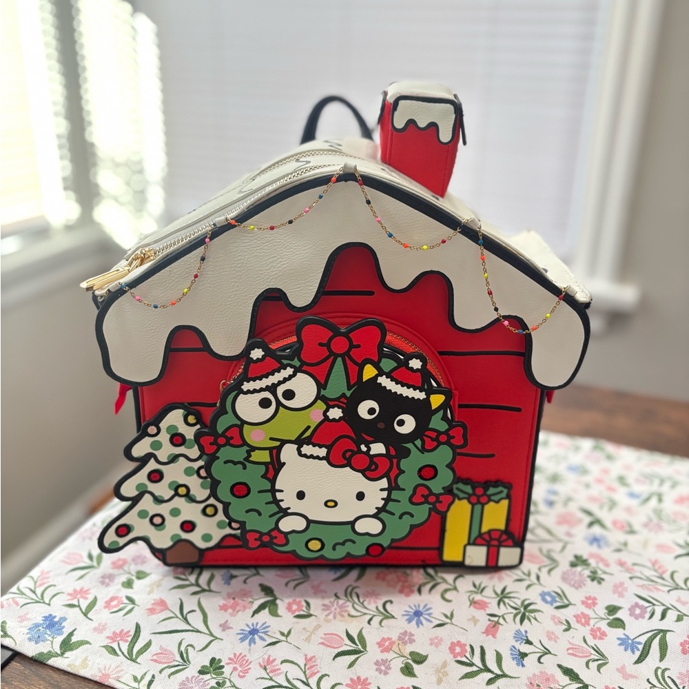 Hello Kitty & Friends Christmas House Mini Backpack